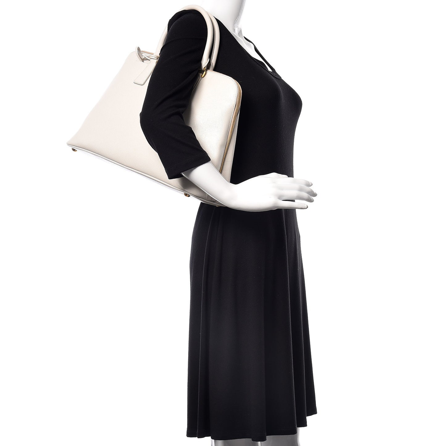Saffiano Lux Large Promenade Tote Talco