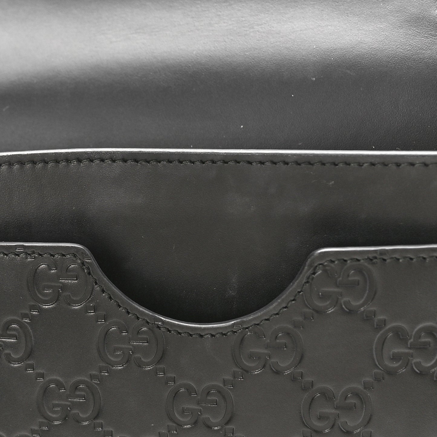 Guccissima Signature Bowy Chain Wallet Black