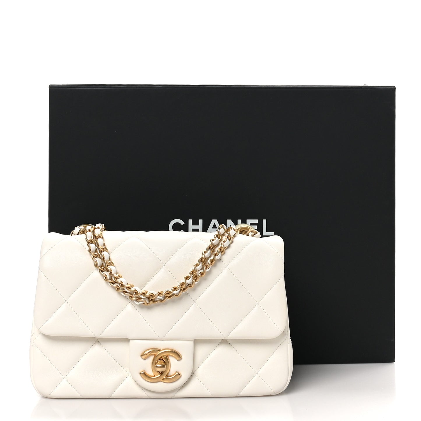 Lambskin Quilted Pearl Small Flap White