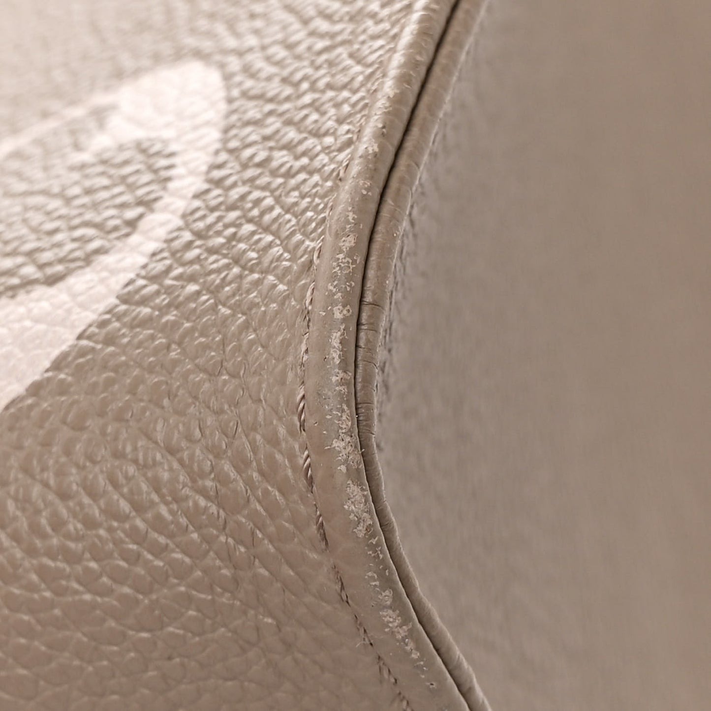 Empreinte Monogram Giant Onthego MM Tourterelle Creme