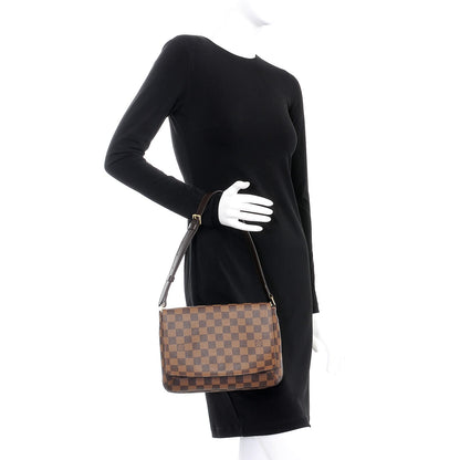 Louis Vuitton Damier Ebene Musette Tango 2 of 7