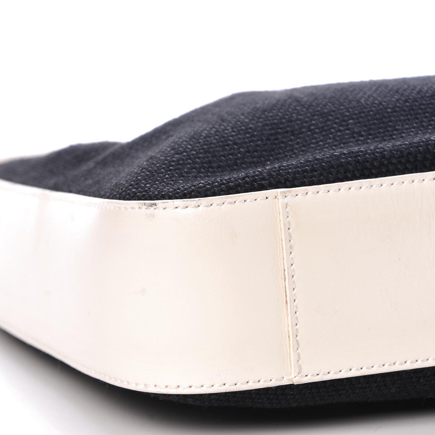 Canvas GG Hobo Black White