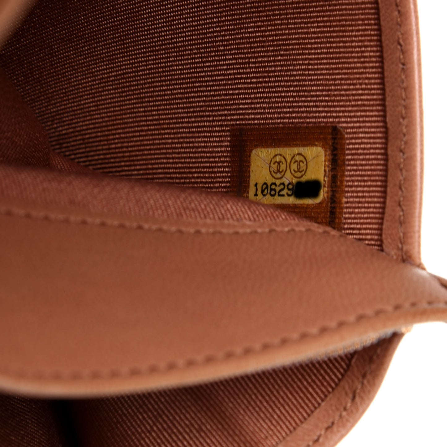 Lambskin Quilted Yen Wallet Beige