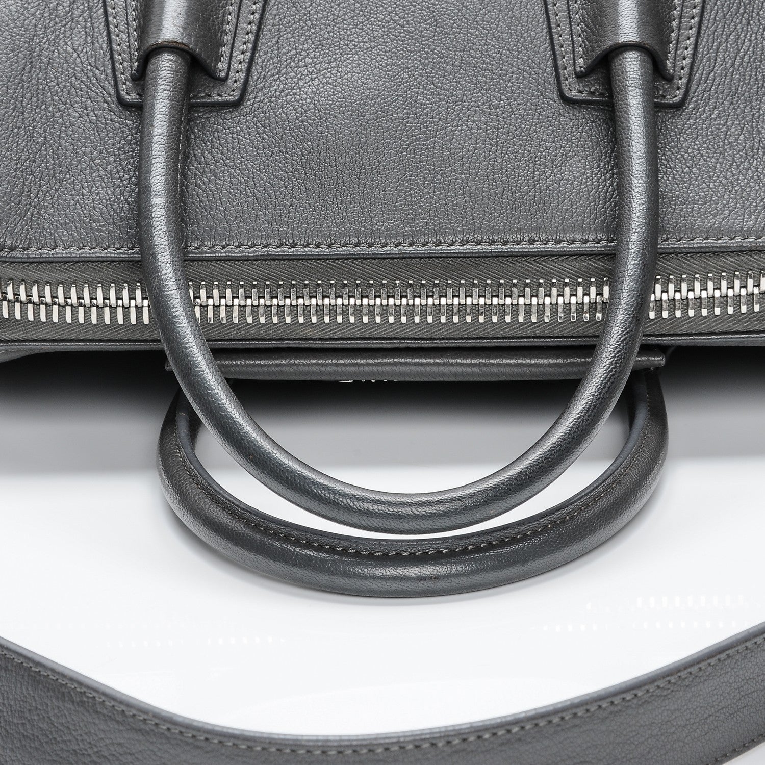 Givenchy Sugar Goatskin Medium Antigona Dark Grey 16 of 16