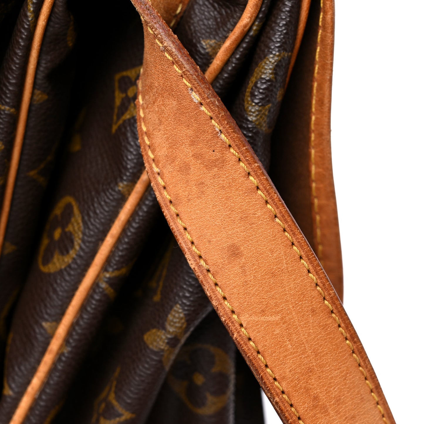 Monogram Saumur 35
