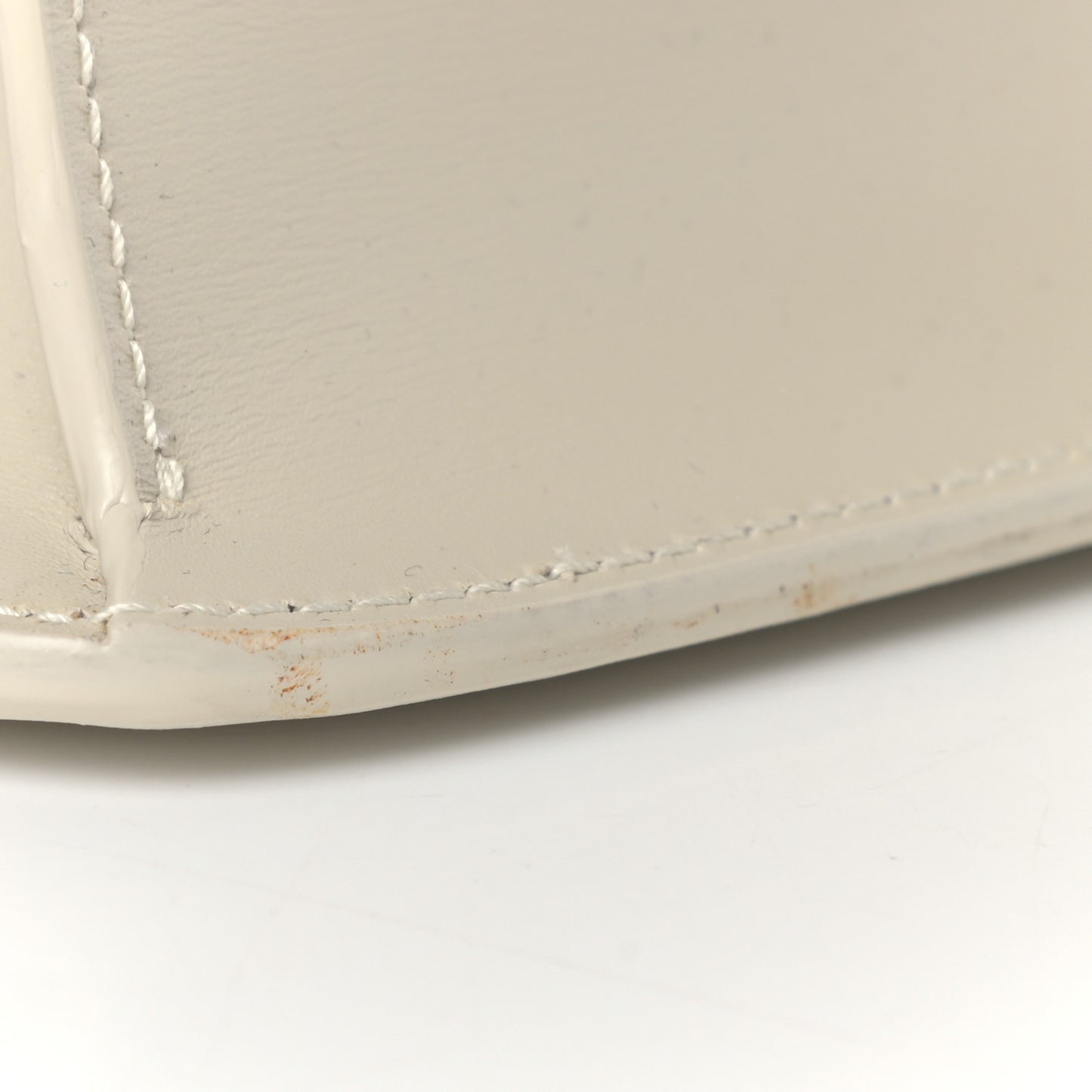 Smooth Calfskin Carre Satchel Blanc Vintage