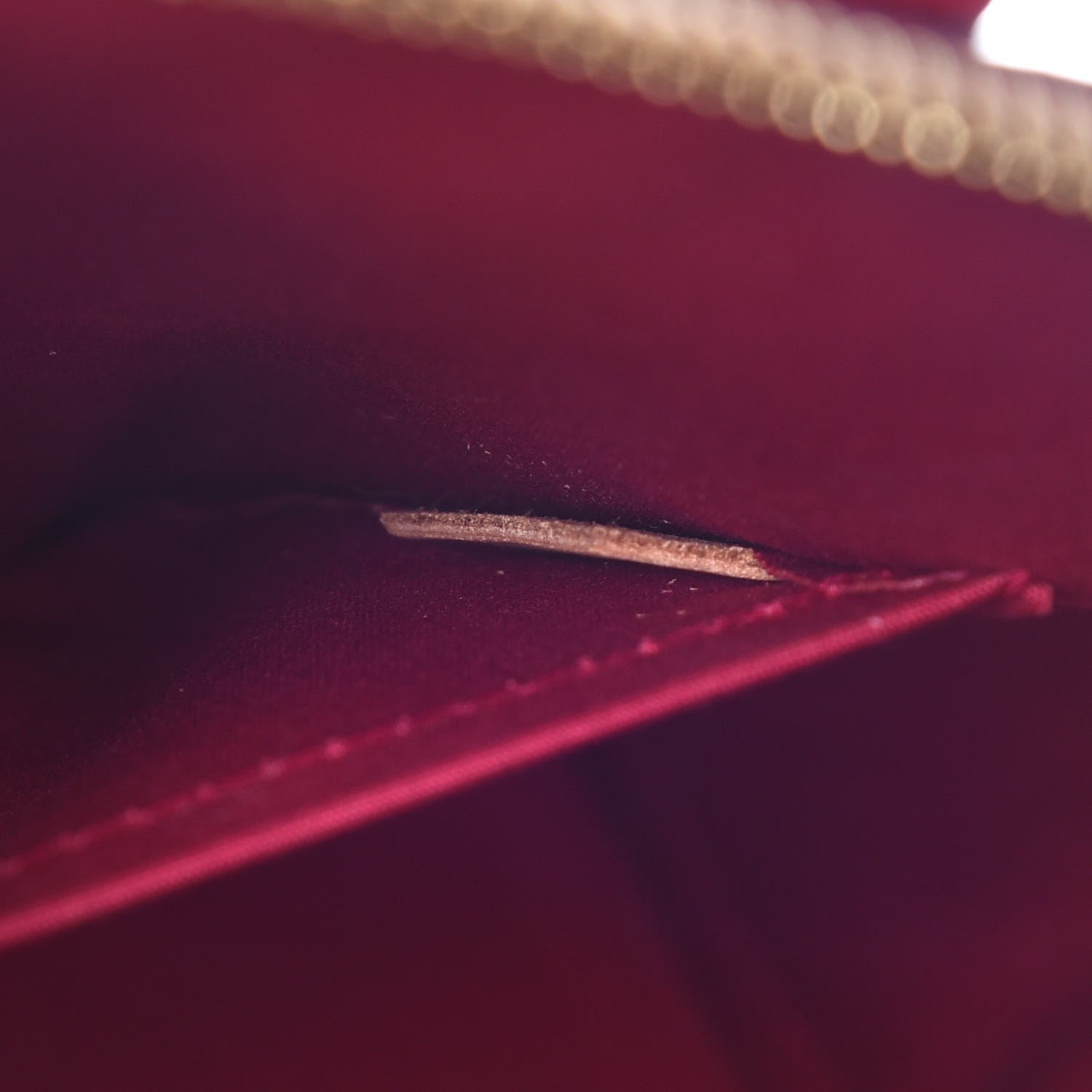 Louis Vuitton Vernis Alma PM Rose Indien 7 of 14