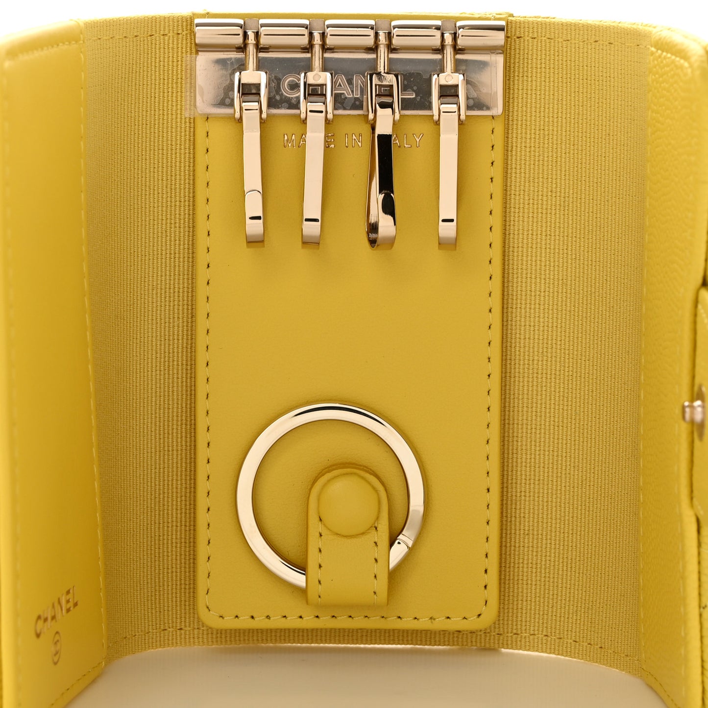 Caviar Quilted Classic 4 Key Holder Wallet Yellow