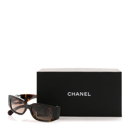 Chanel Acetate Glass Pearl Polarized Oval Sunglasses 5544 Tortoise 8 of 8