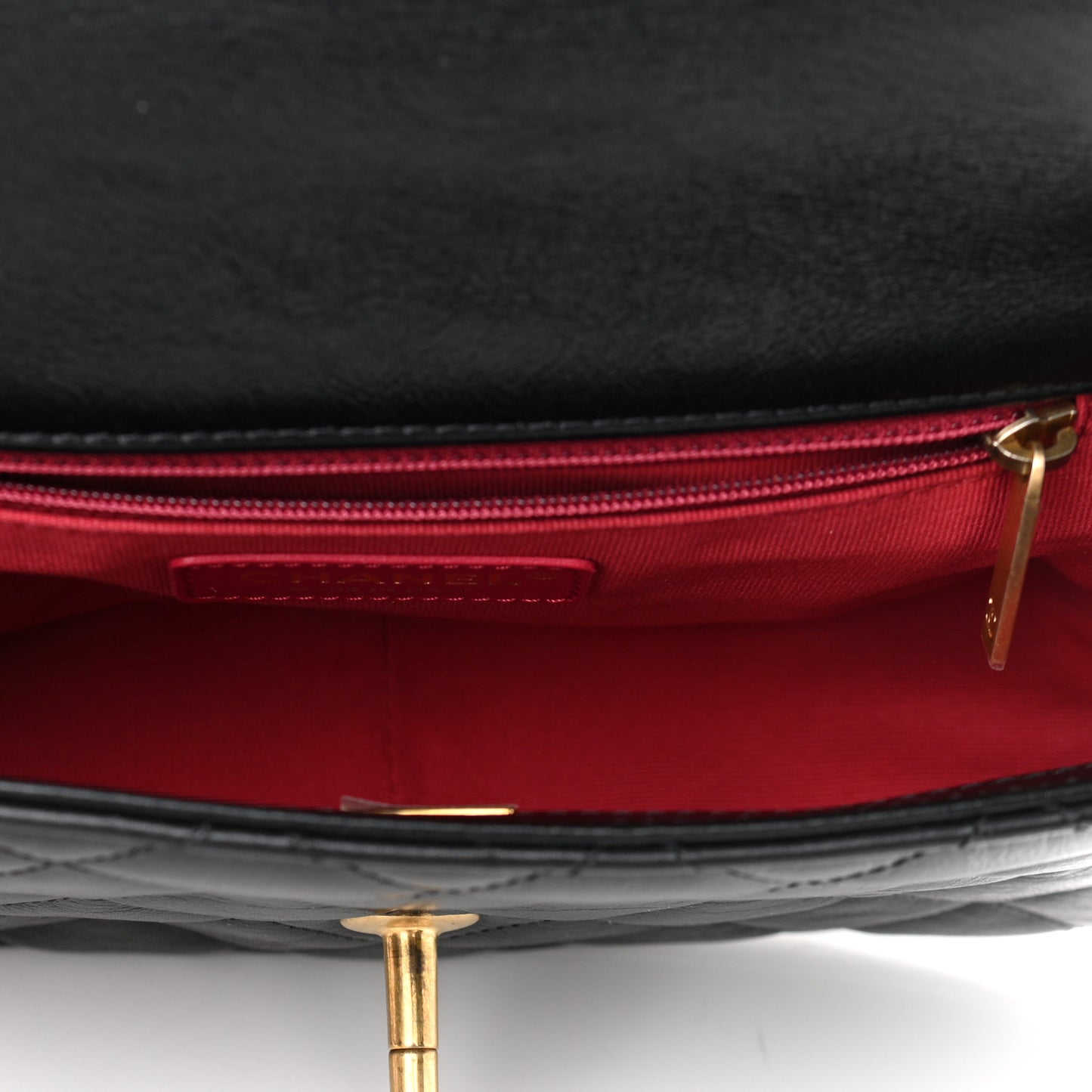 Glazed Calfskin Quilted Pearl Side Flap Black