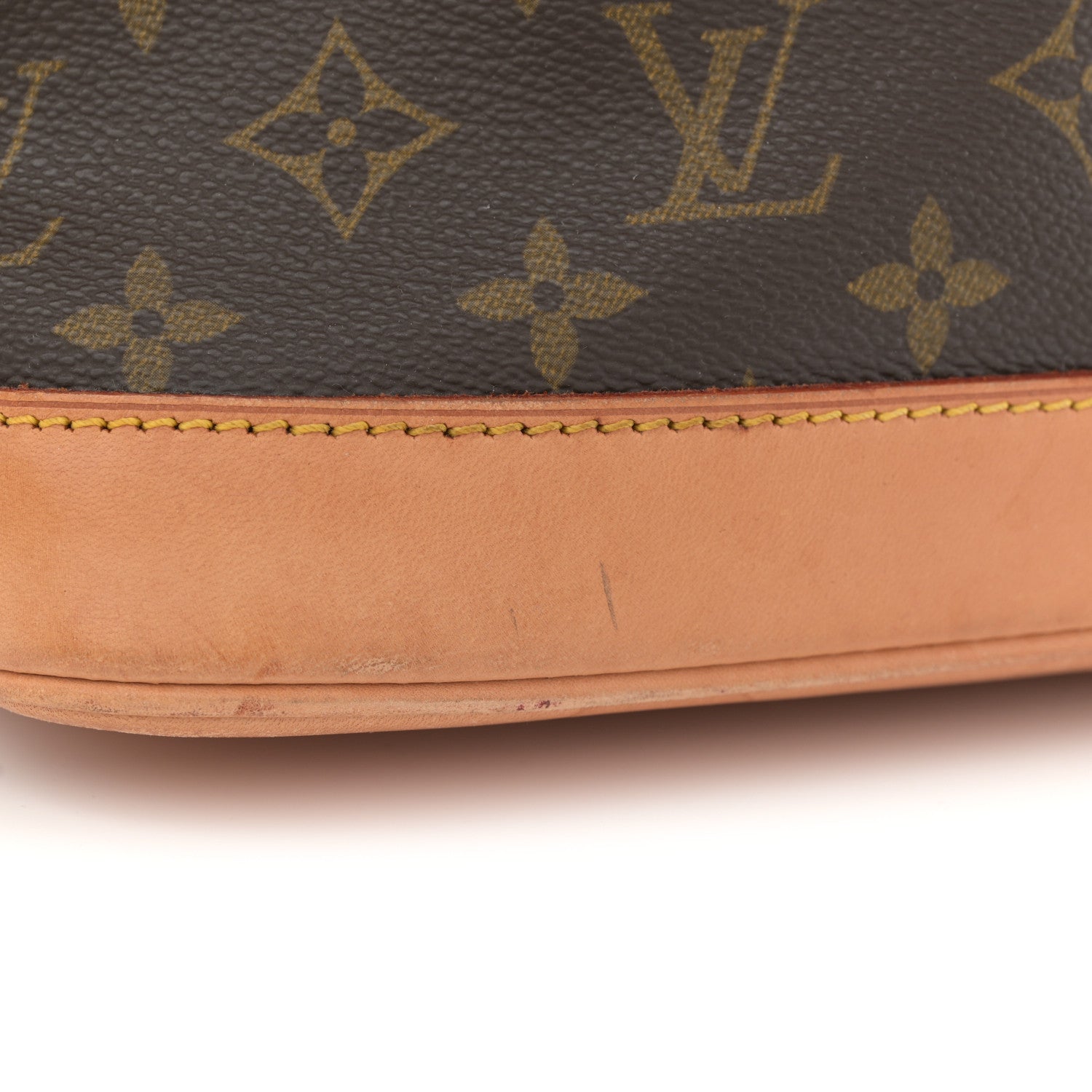Louis Vuitton Monogram Alma PM 13 of 14