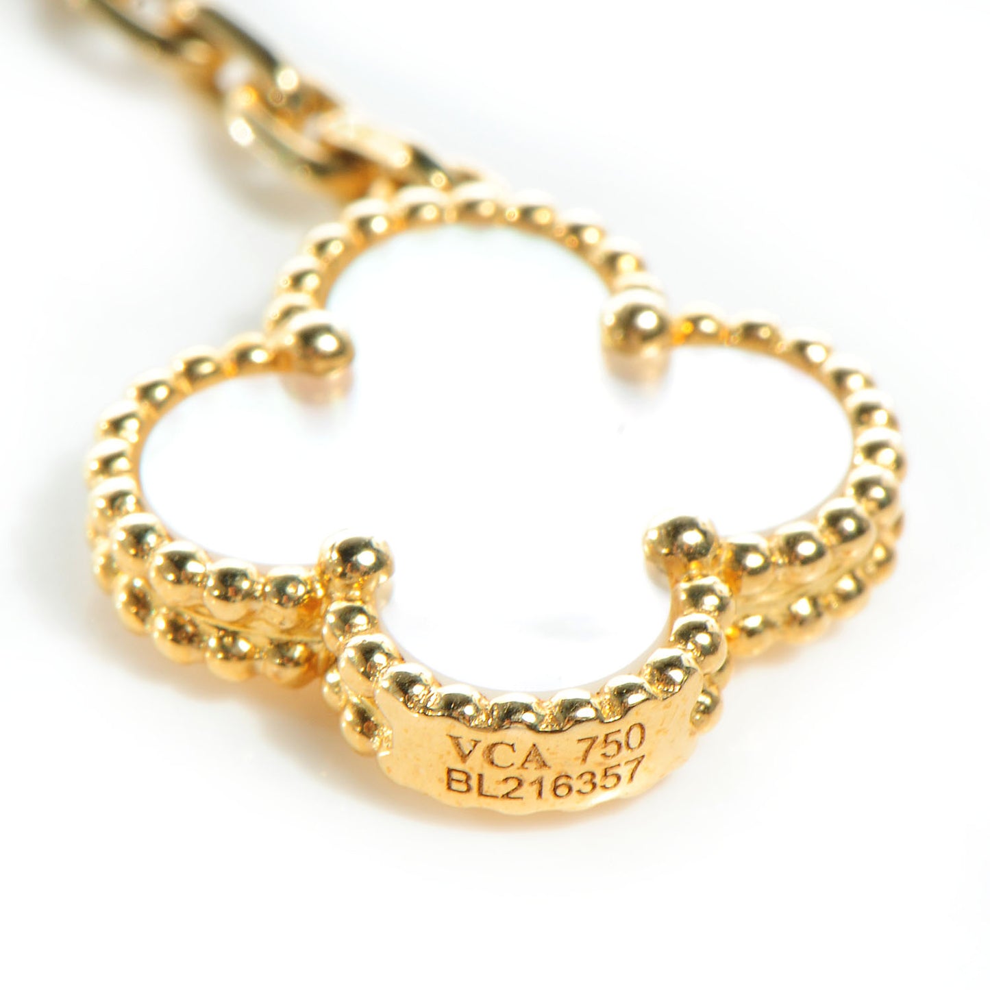 18K Yellow Gold Mother of Pearl Onyx 6 Motifs Magic Alhambra Necklace