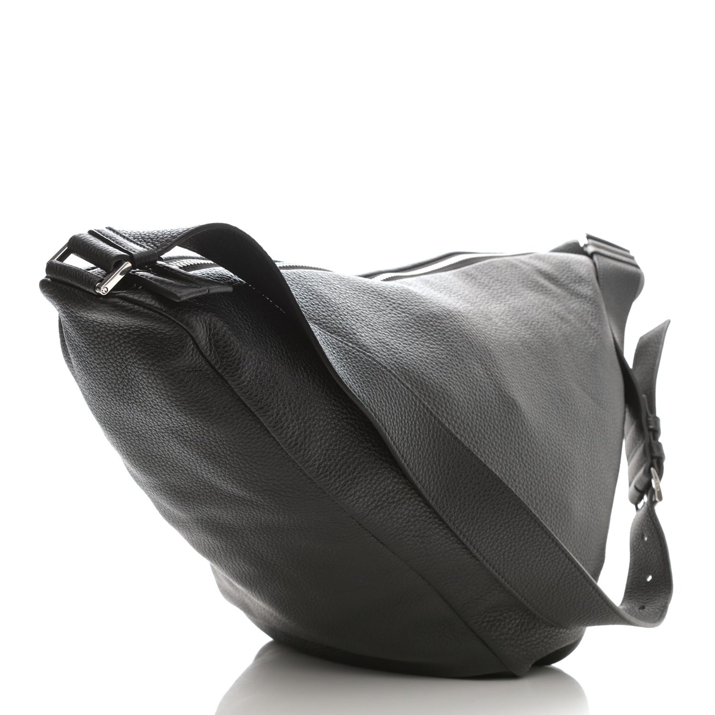 Vitello Daino Triangle Shoulder Bag Black