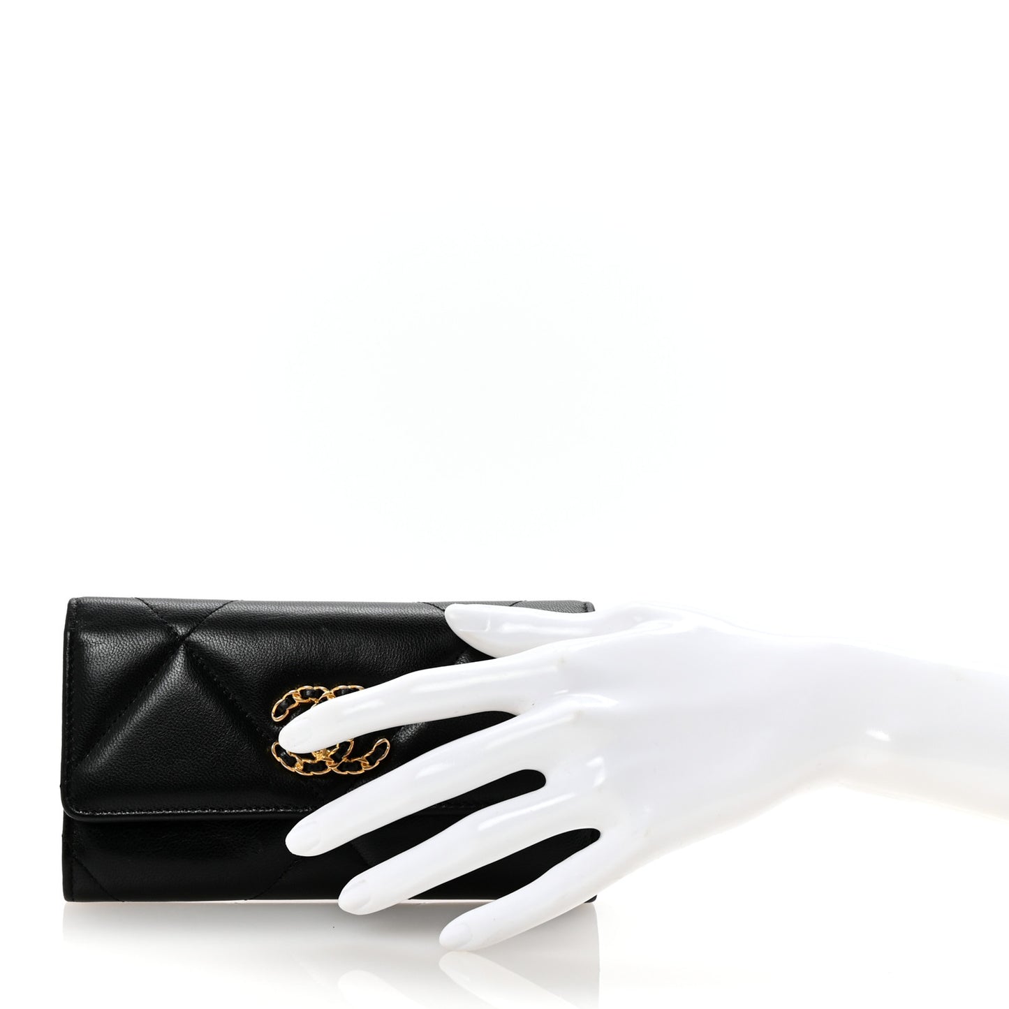 Lambskin Quilted Chanel 19 Flap Wallet Black