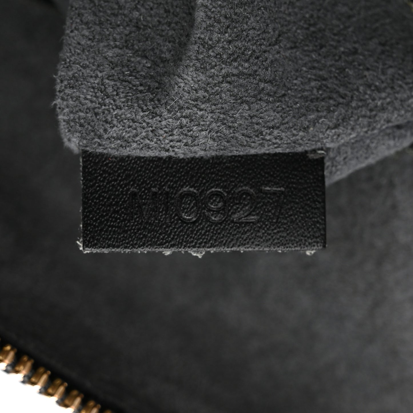LOUIS VUITTON Epi Alma PM Black