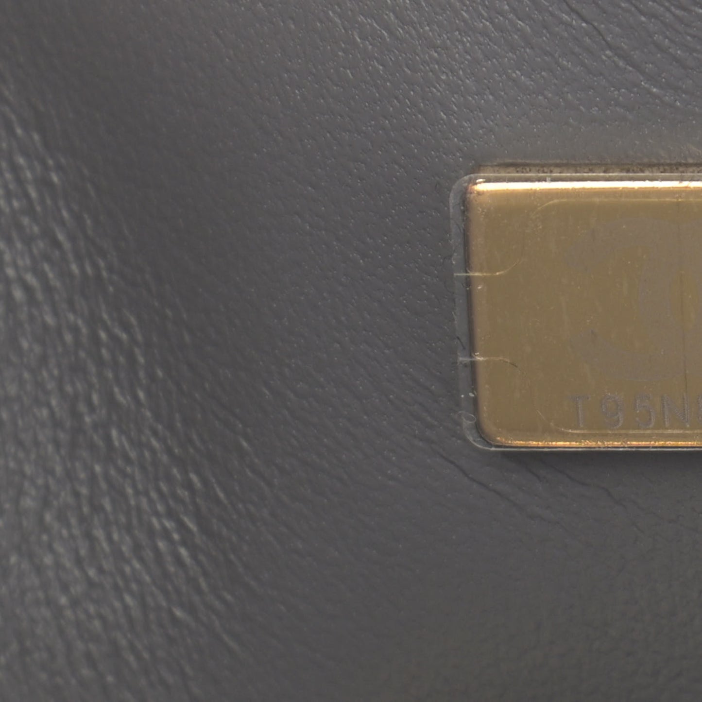 Caviar Quilted Medium Boy Flap Dark Grey