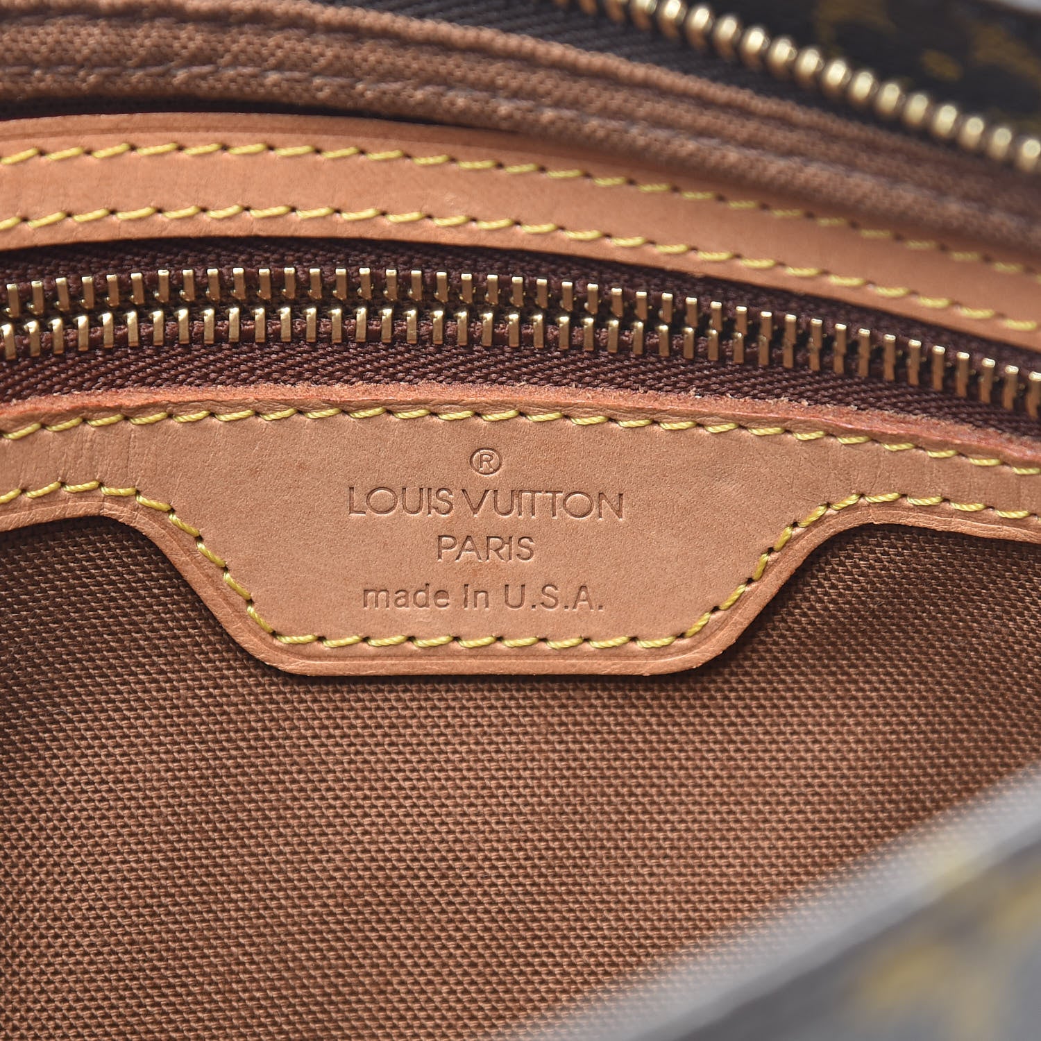 Louis Vuitton Monogram Trotteur 6 of 15