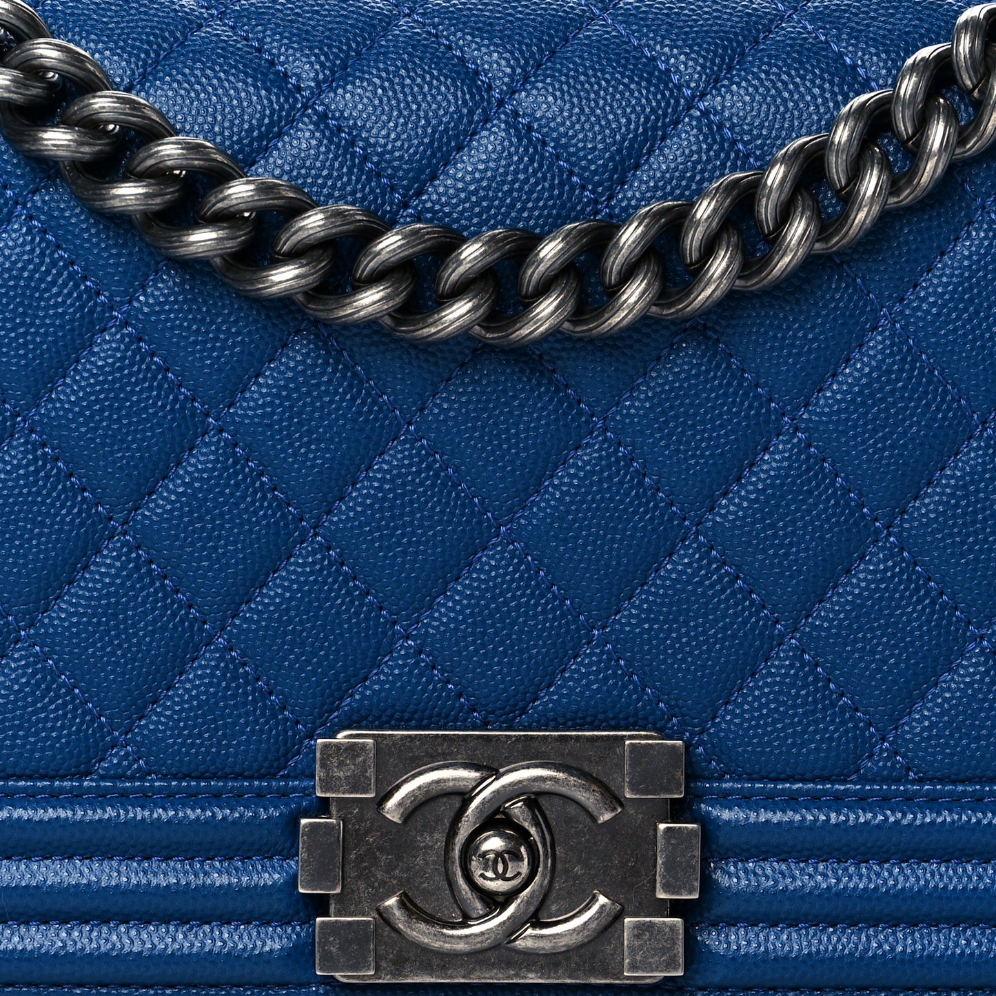 Caviar Quilted Medium Boy Flap Blue