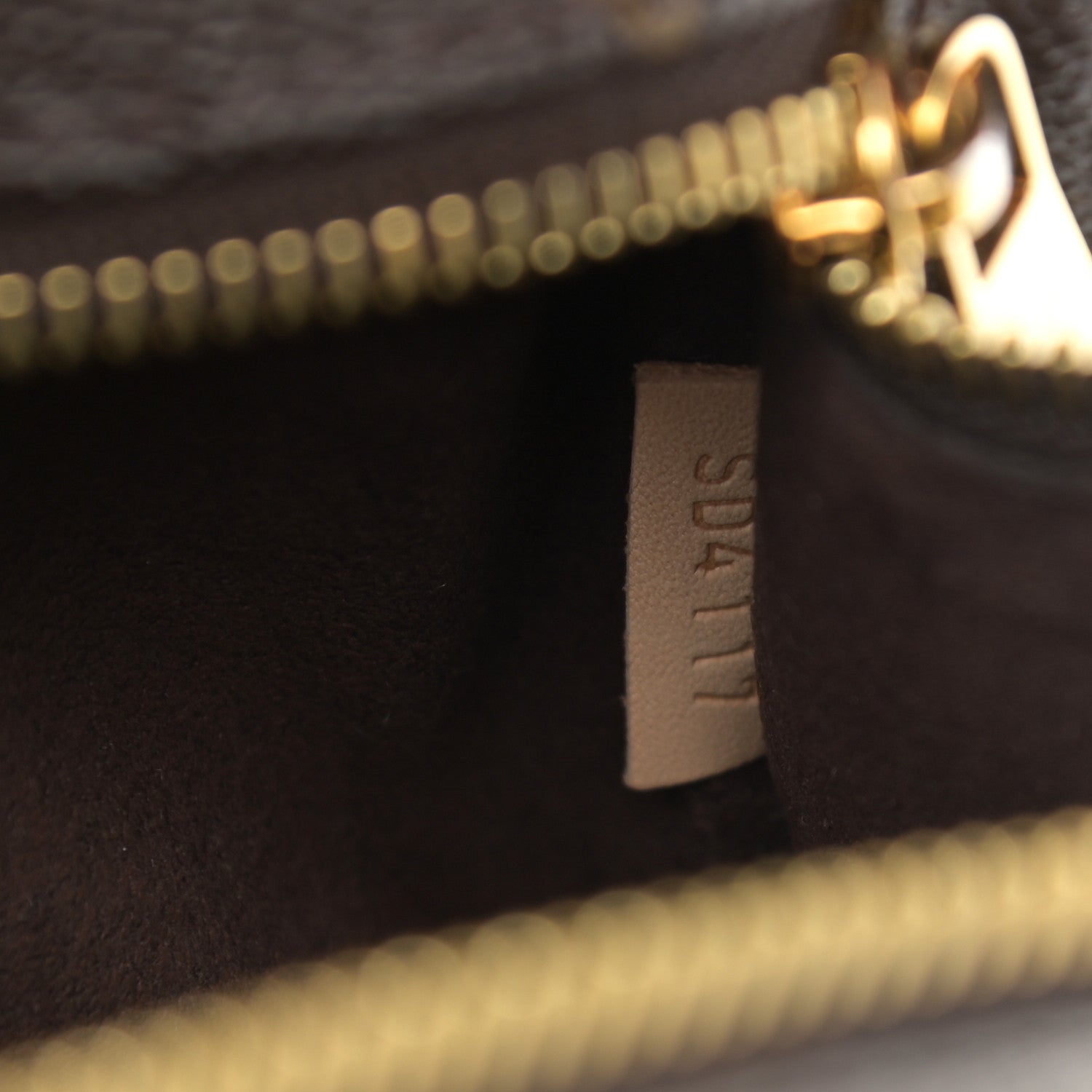 Louis Vuitton Monogram Pochette Metis 8 of 12