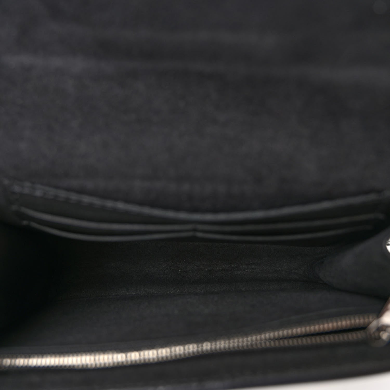 Louis Vuitton Reverse Monogram Giant Dauphine Bumbag 5 of 9