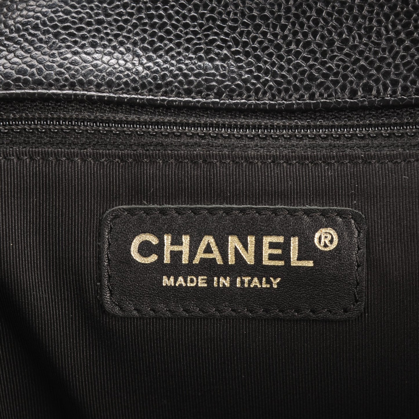Caviar Quilted Grand Shopping Tote GST Black