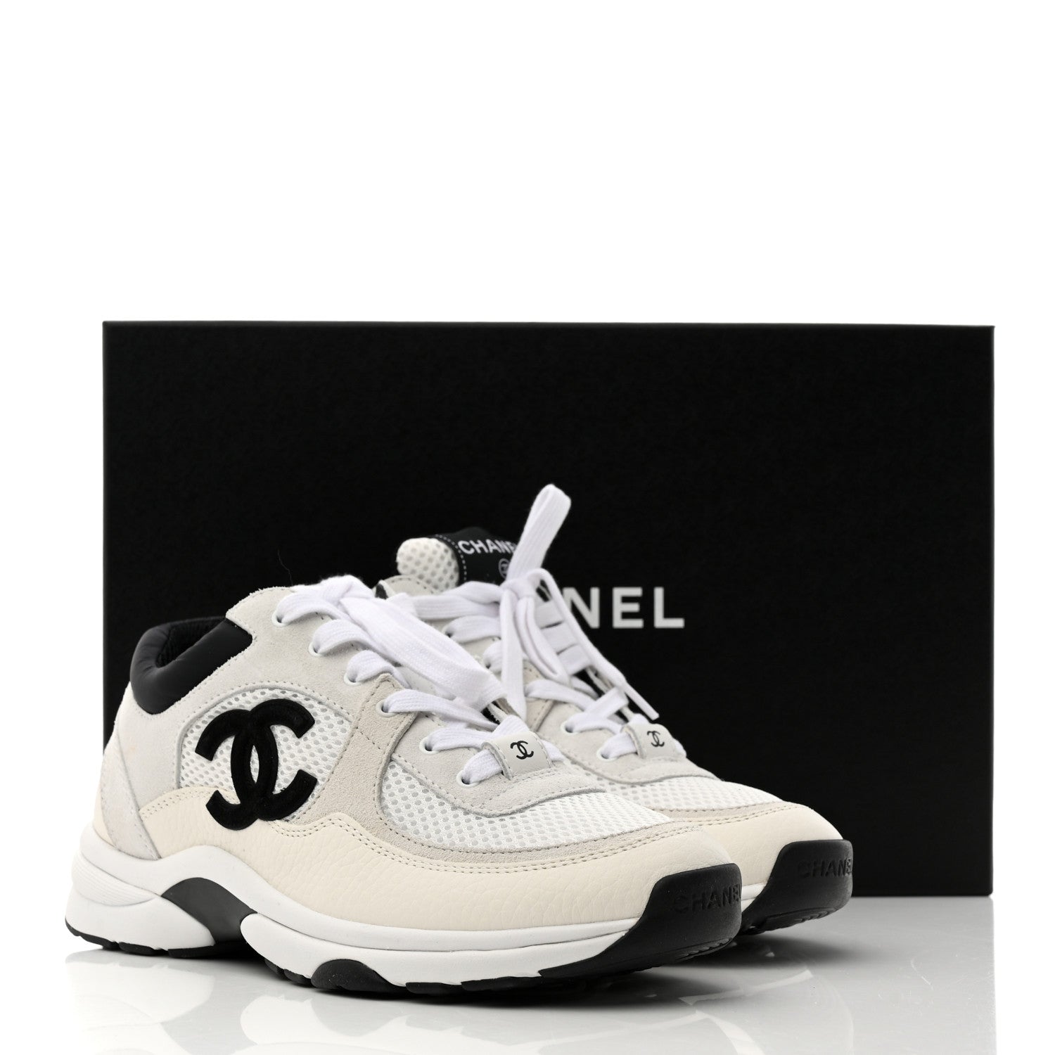 Chanel Mesh Suede Calfskin Grained Calfskin Womens CC Sneakers 37.5 White Black 9 of 9