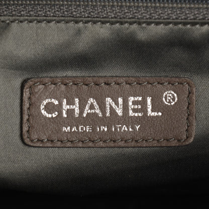Chanel Patent Patchwork Brooklyn Hobo Black 6 of 7