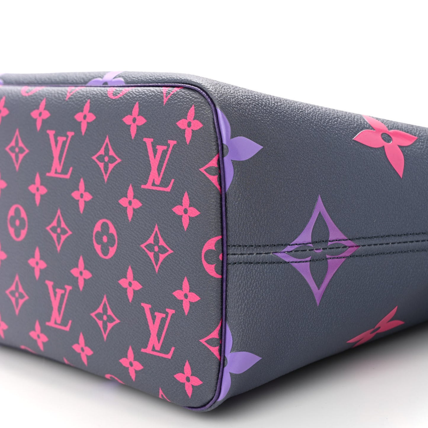 Monogram Giant Spring In The City Neverfull MM Midnight Fuchsia