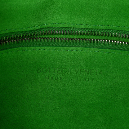 Bottega Veneta Grained Calfskin Maxi Intrecciato Cassette Crossbody Bag Pistachio 6 of 10