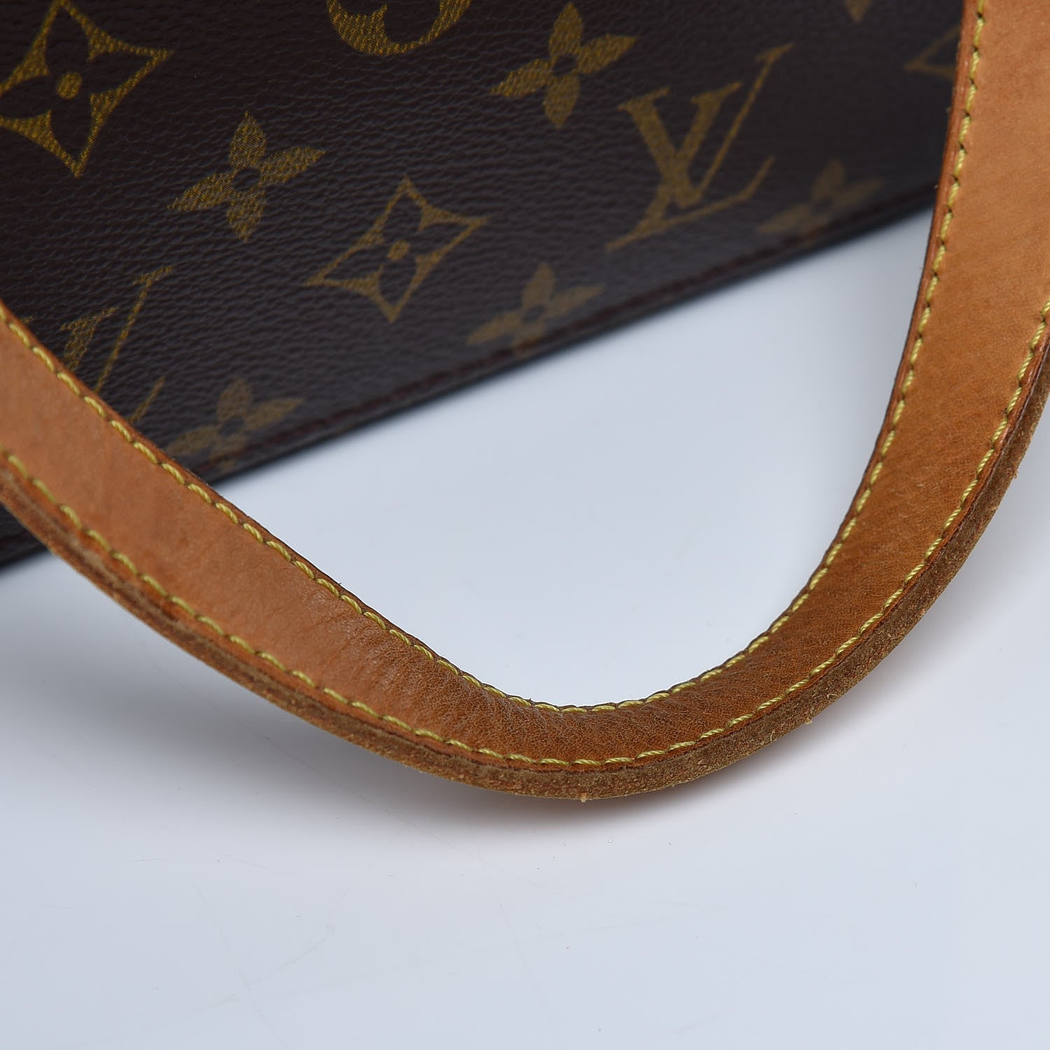 Louis Vuitton Monogram Luco 16 of 18