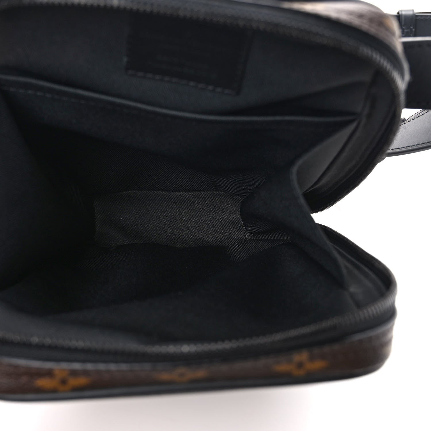 Louis Vuitton Monogram Utility Side Bag 5 of 11