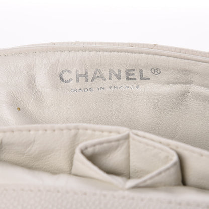 Chanel Caviar Quilted 2.55 Reissue East West Flap White 6 of 12