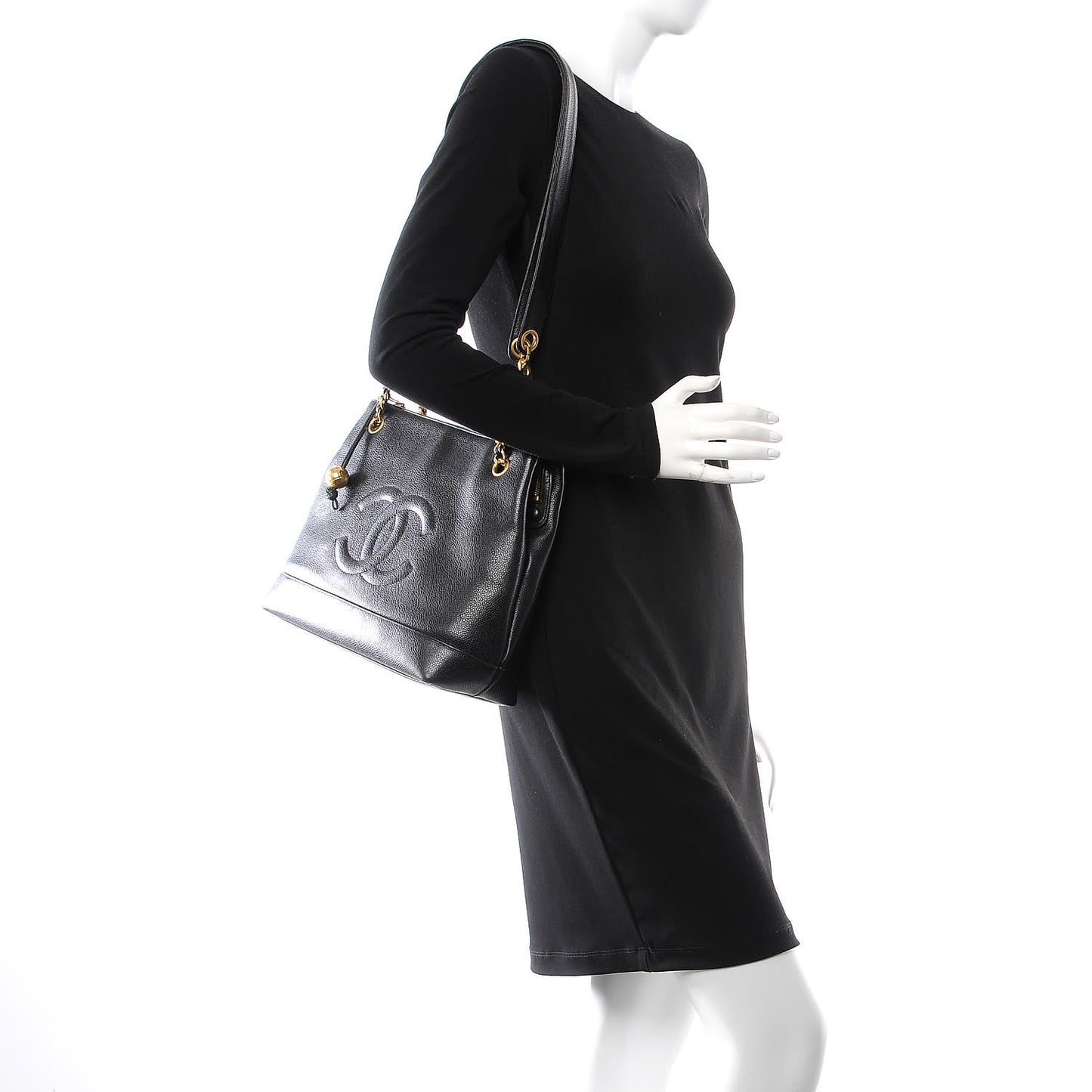 Caviar CC Shoulder Bag Black