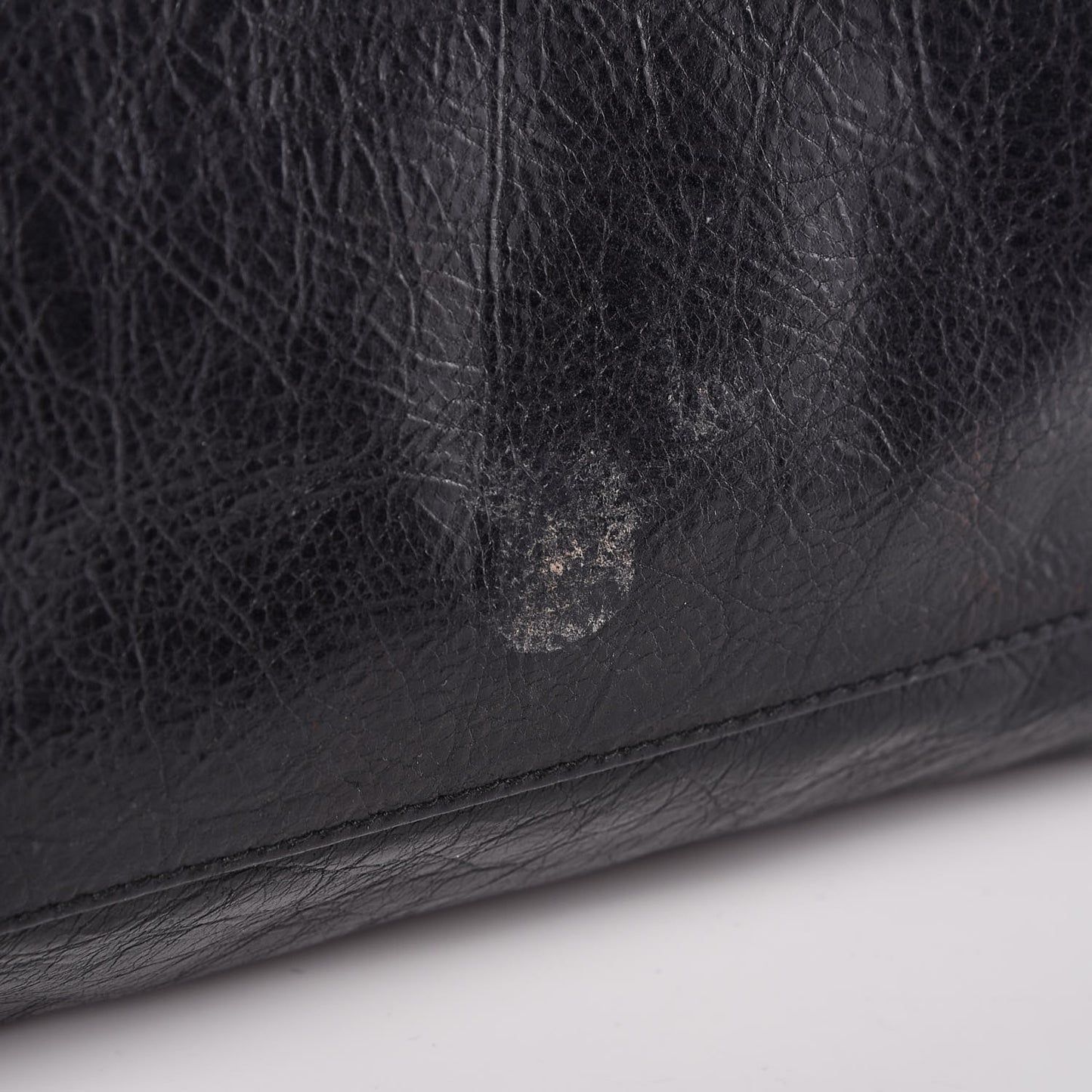 Agneau Classic Hardware City Black