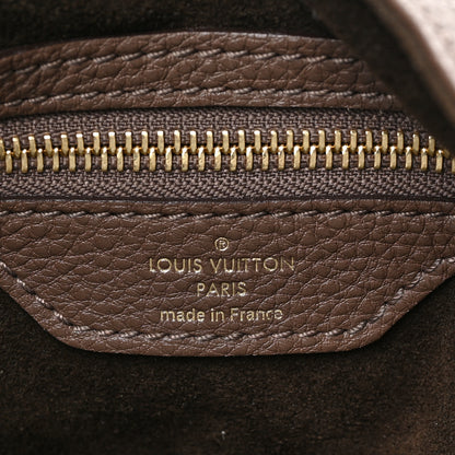 Louis Vuitton Mahina L Gris Perle 6 of 8