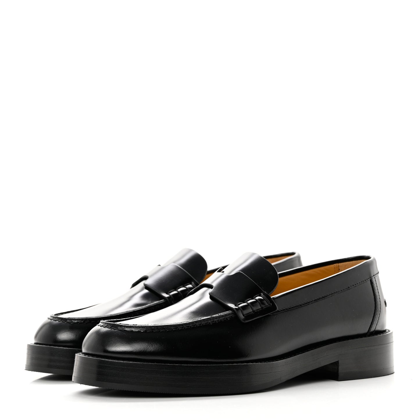 Glazed Calfskin Womens Hour Loafers 36 Black