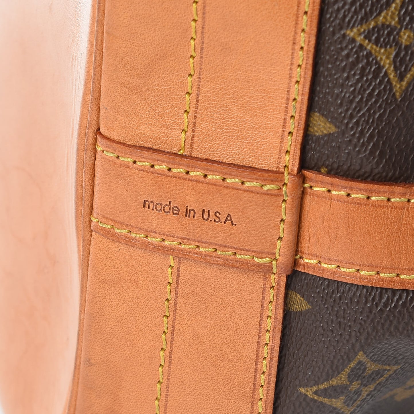 Monogram Noe