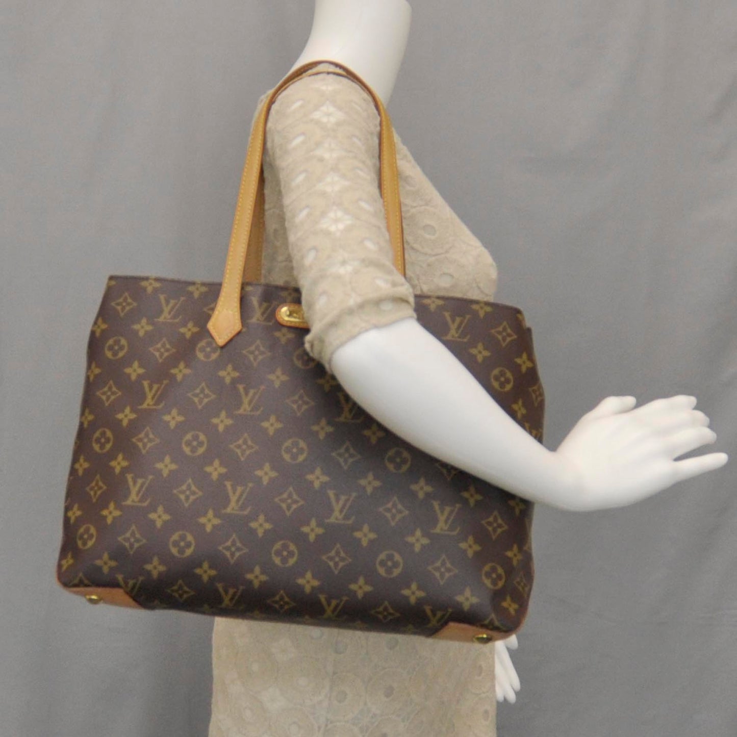 Monogram Wilshire MM