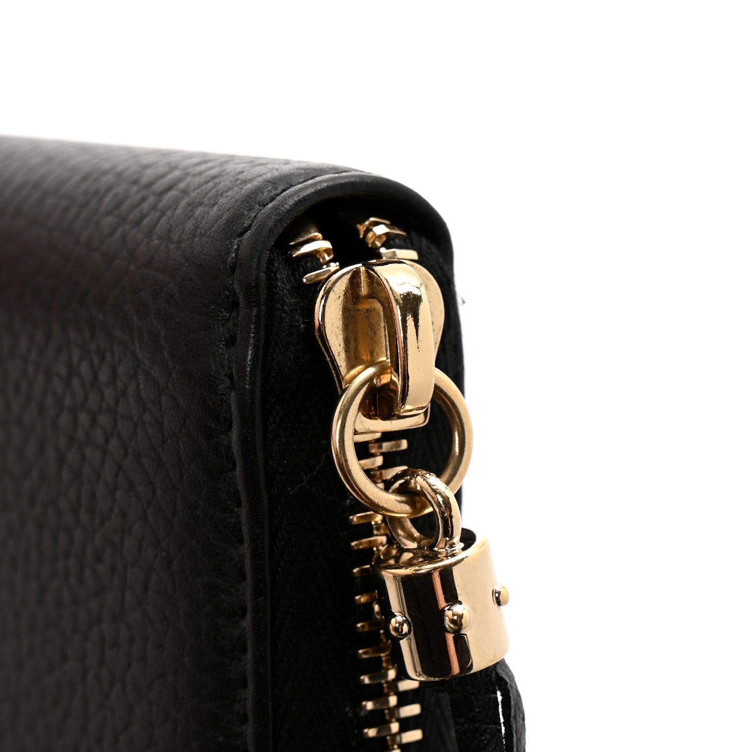 Gucci Pebbled Calfskin Soho Zip Around Wallet Black 9 of 11