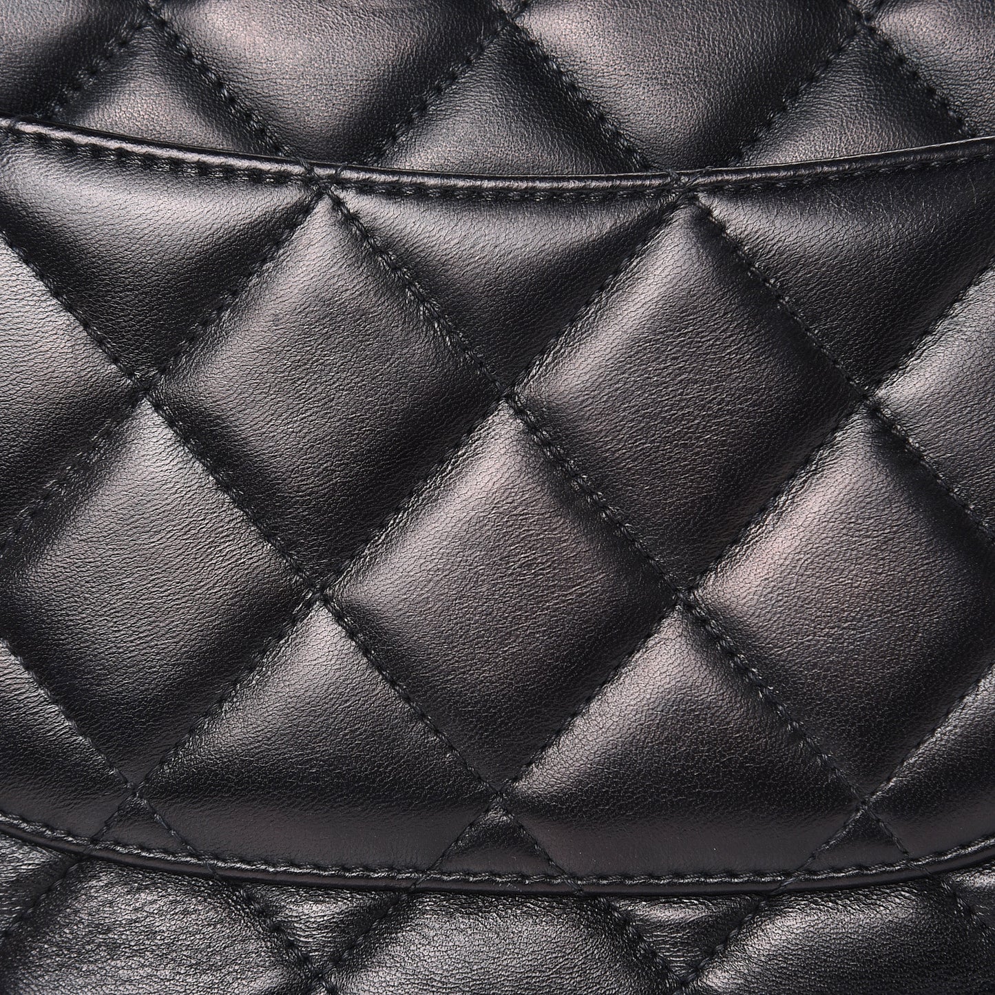 Lambskin Quilted Medium Trendy CC Flap Black