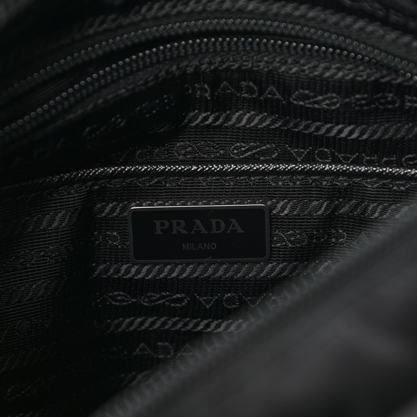 Re-Nylon Vela Saffiano Pocket Single Buckle Messenger Shoulder Bag Black