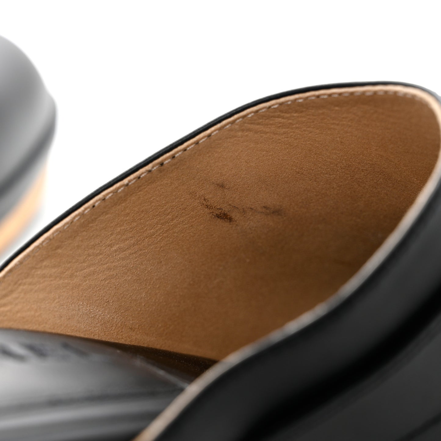 Calfskin CC Turn Lock Clogs 40 Black
