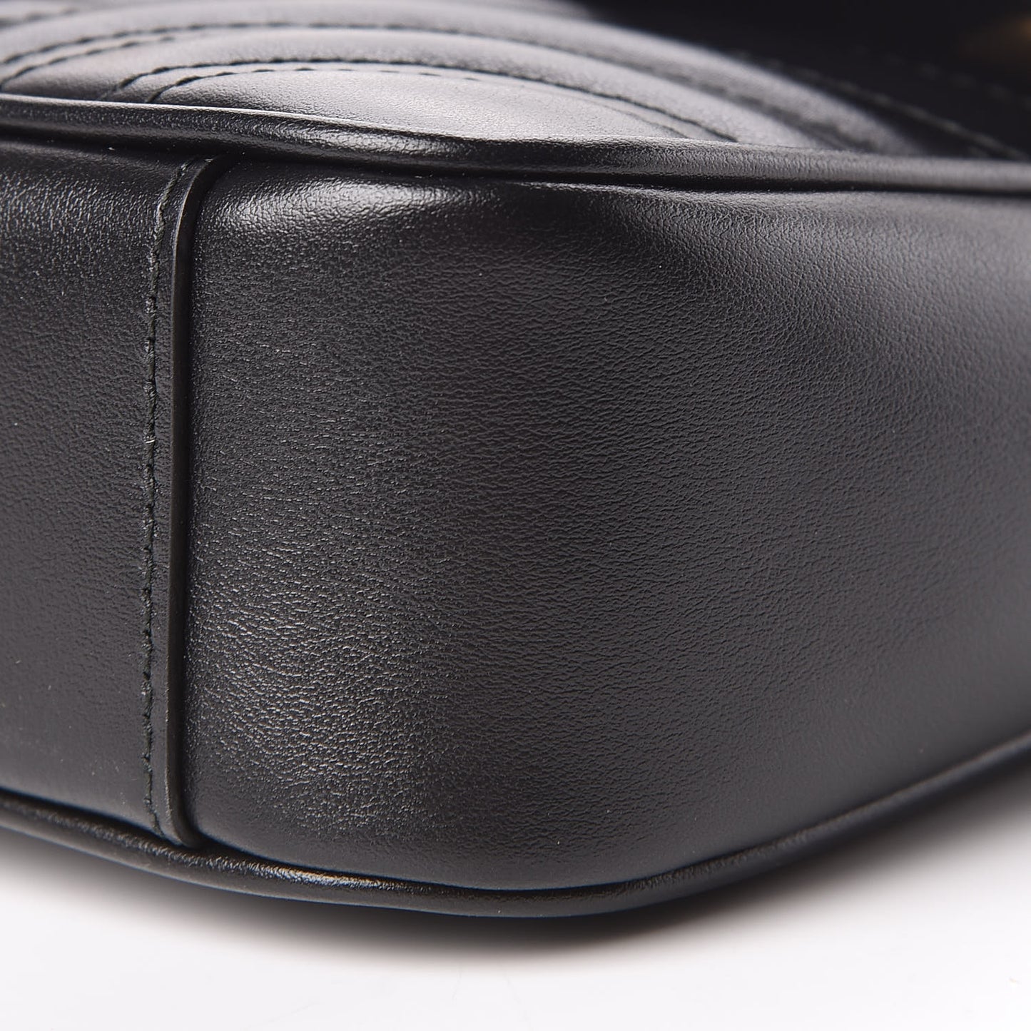 Calfskin Matelasse Mini GG Marmont Shoulder Bag Black
