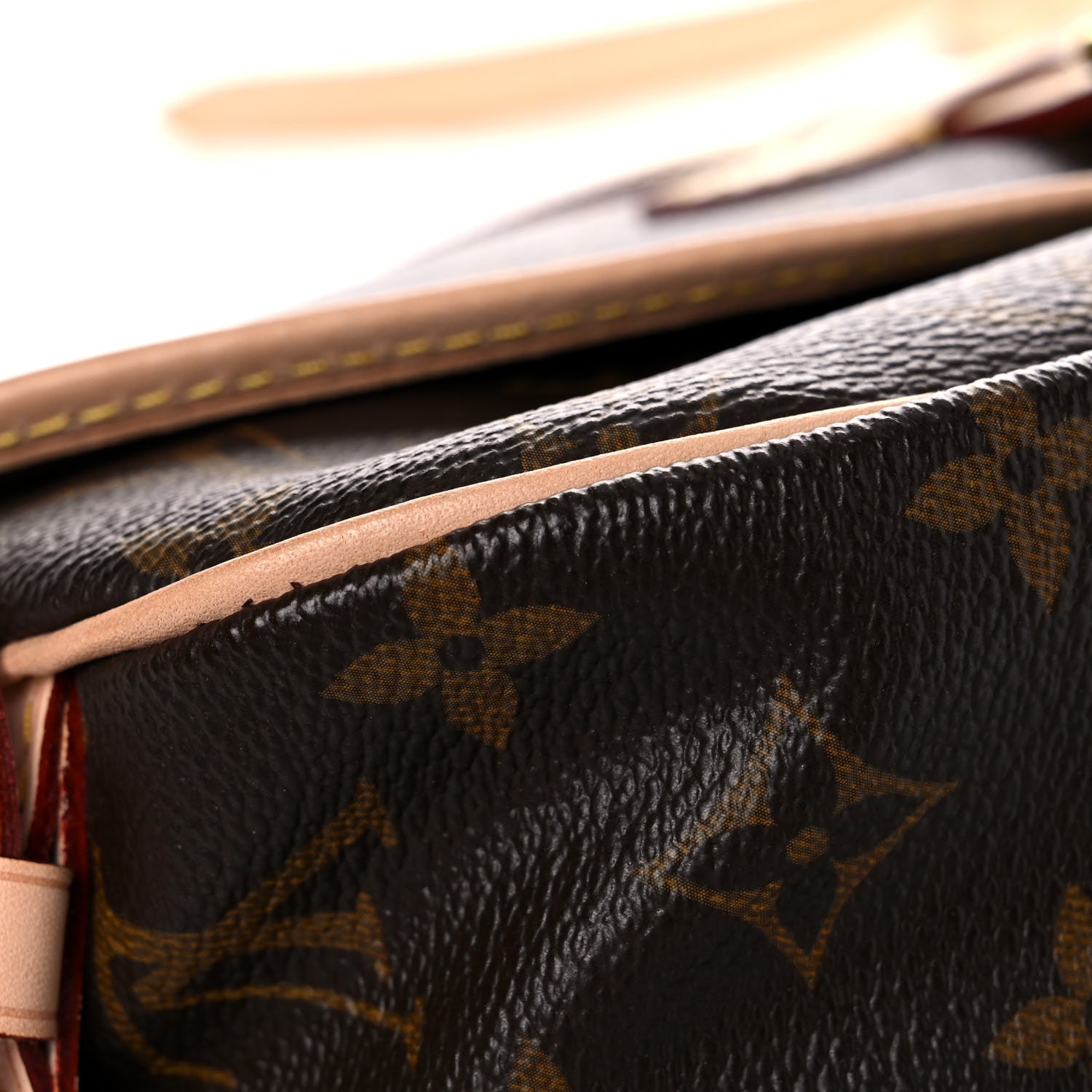 Louis Vuitton Monogram Saumur MM 10 of 17