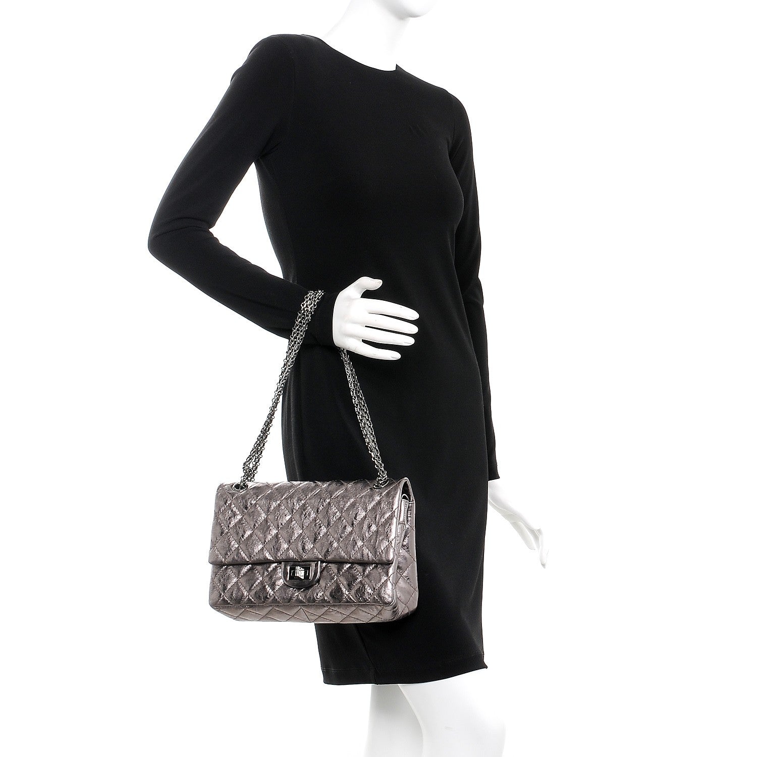 Chanel Metallic Aged Calfskin Quilted 2.55 Reissue 226 Flap Silver 3 of 9