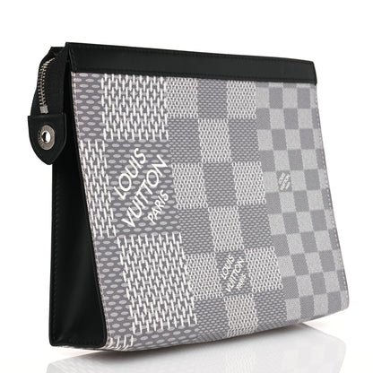 Louis Vuitton Damier Graphite 3D Pochette  Voyage Antarctica 3 of 9