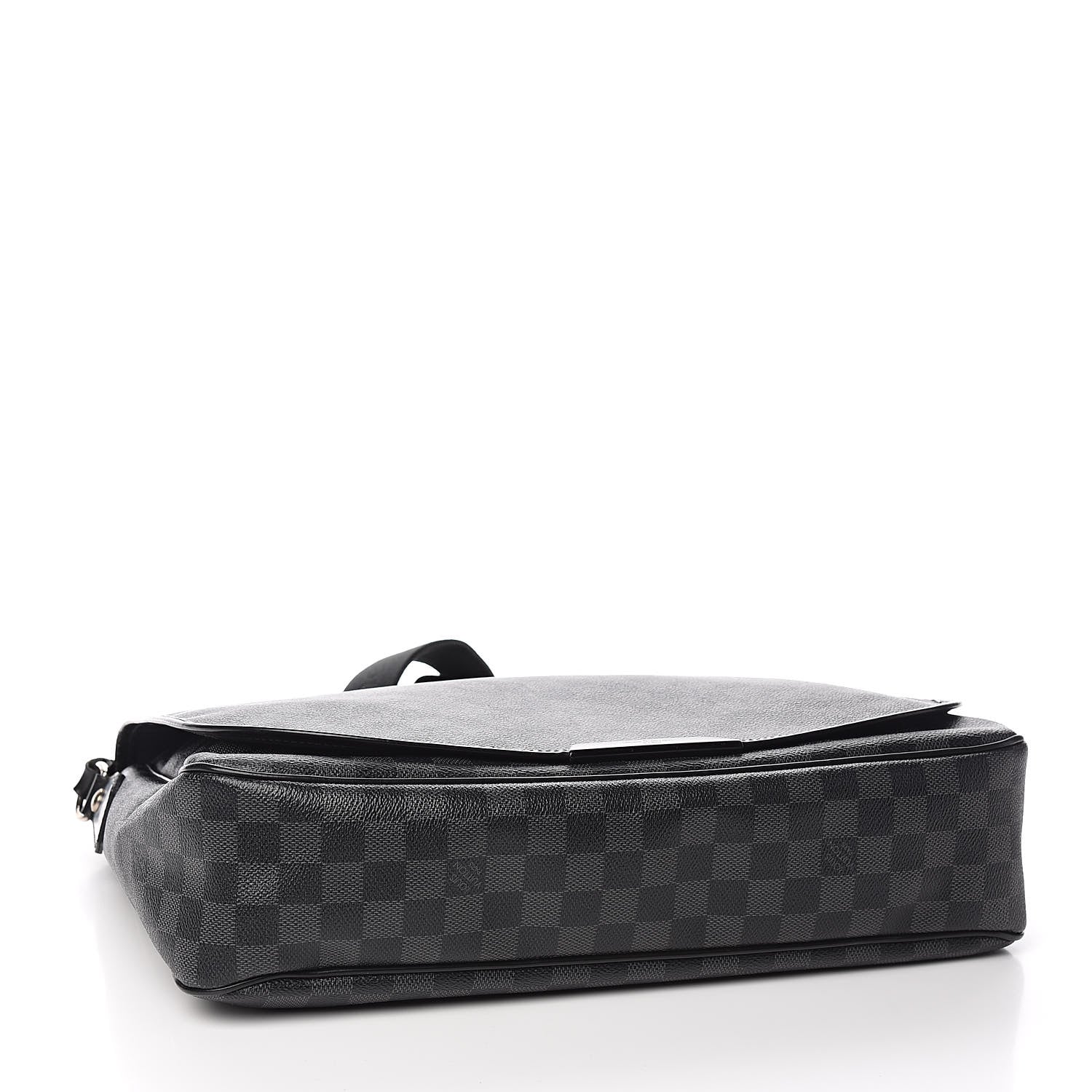 Louis Vuitton Damier Graphite Daniel GM 4 of 10