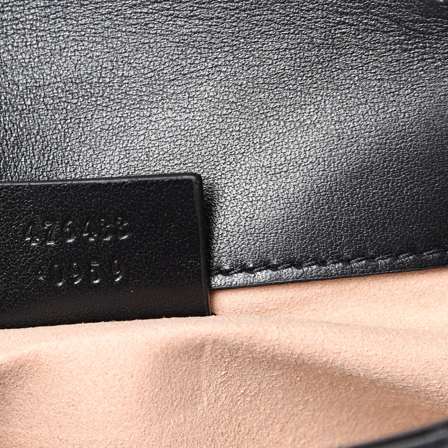 Calfskin Matelasse Super Mini GG Marmont Shoulder Bag Black