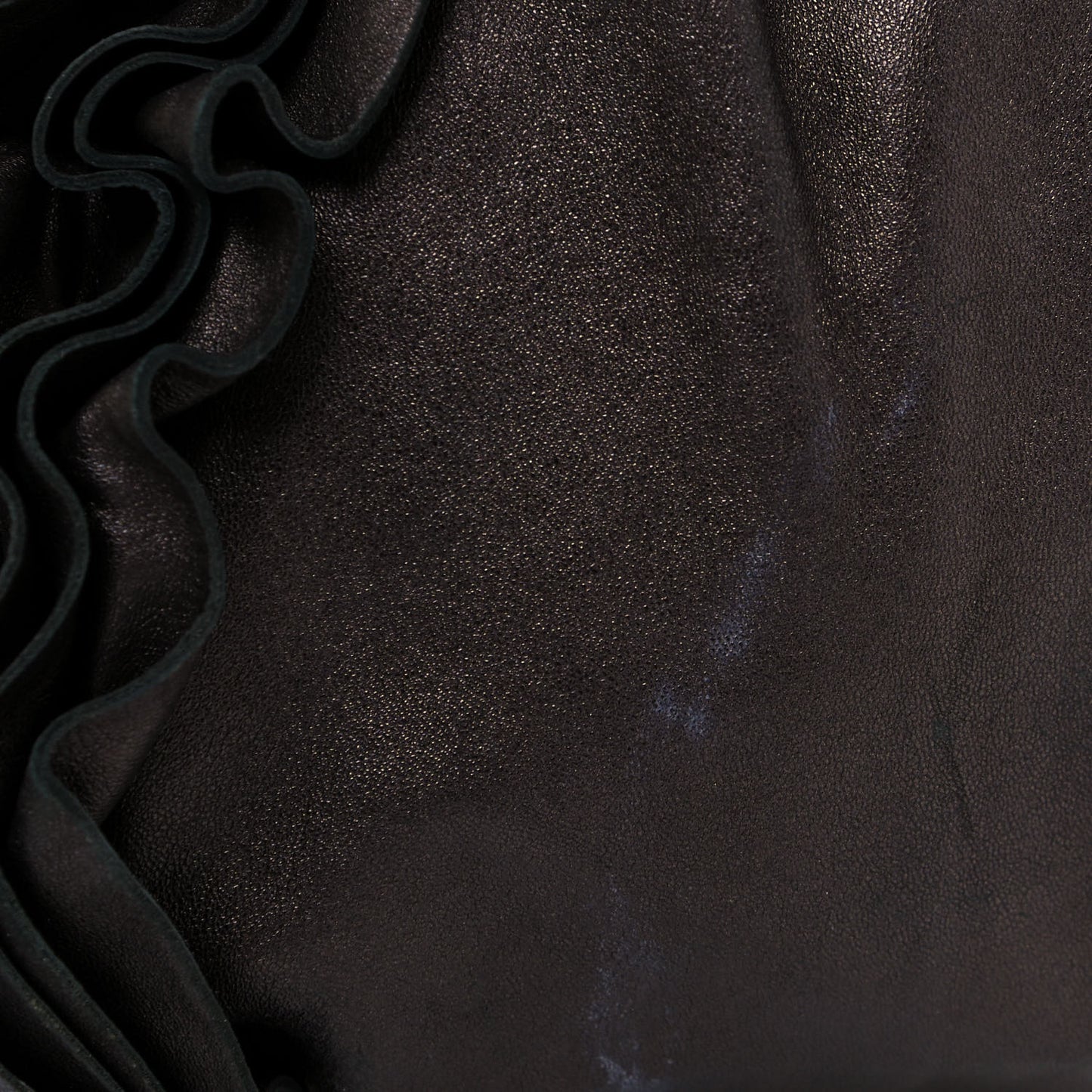 Metallic Nappa Ruffle Hobo Grafite Mordore