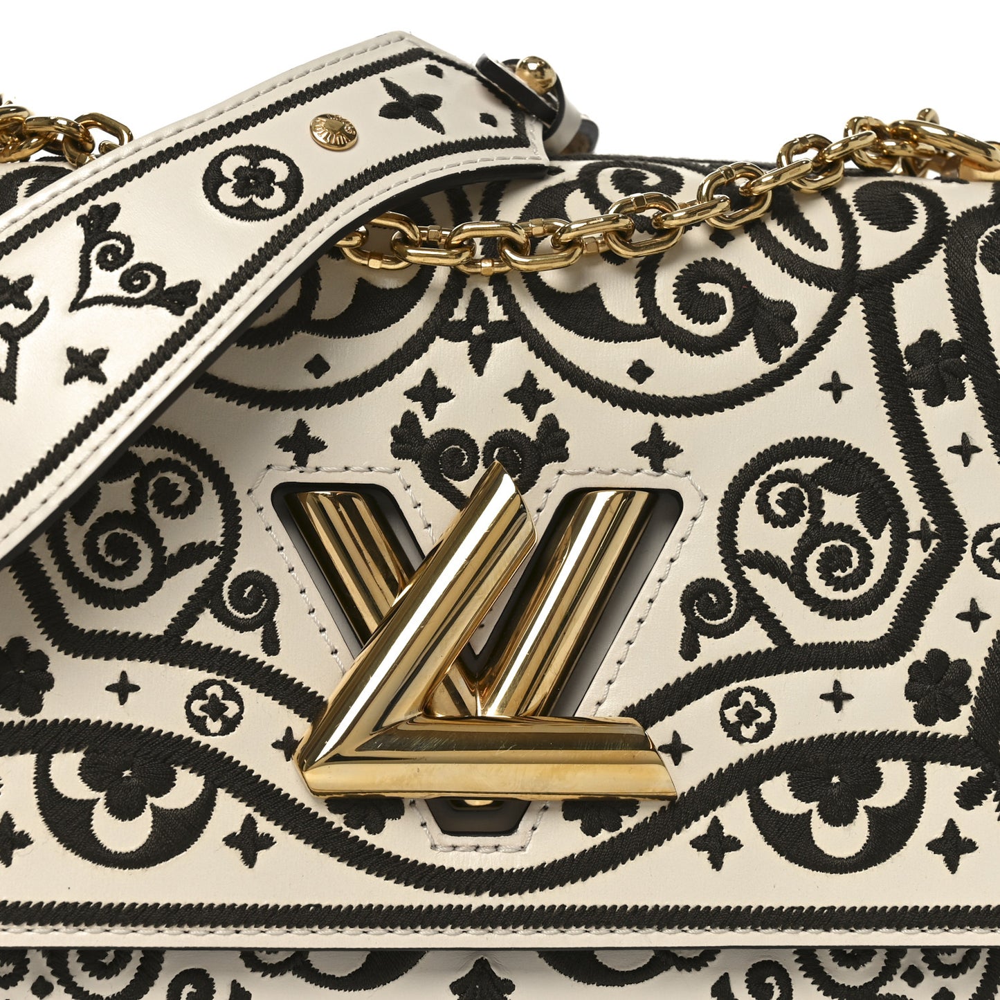 Arabesque Twist Shoulder Bag MM White